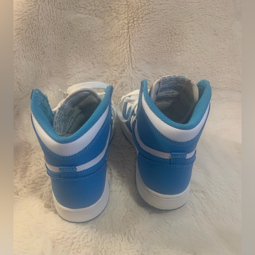 Air Jordan 1 Retro high OG sneakers - Picture 7 of 11